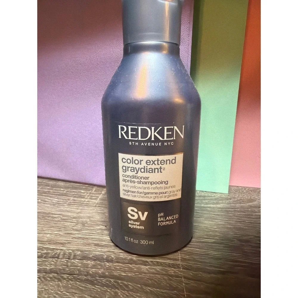 Redken Color Extend Graydiant Conditioner Silver Hair Anti-Yellow care balance
